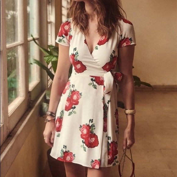 Sezane Anastasia Dress in Peonie print - Picture 2 of 4